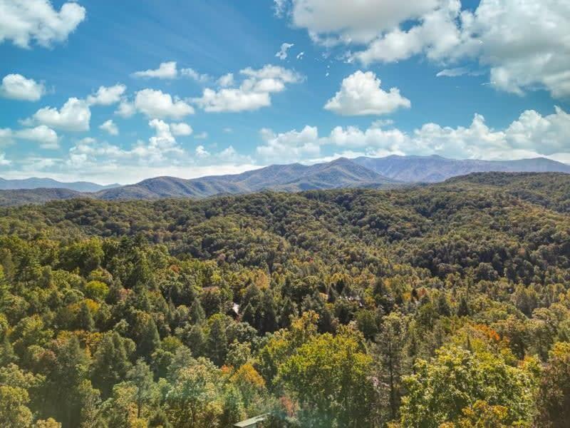 Movie Theater Hot Tub View Mountain Escape Villa Gatlinburg Exterior photo