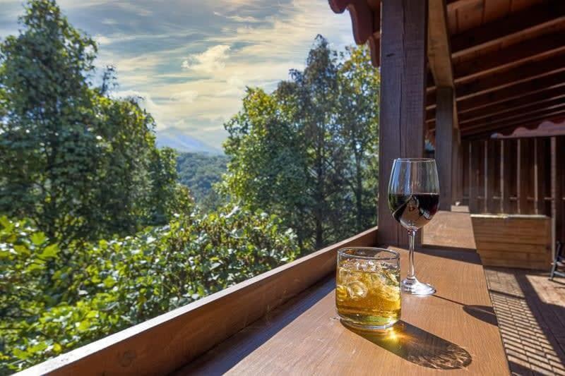 Movie Theater Hot Tub View Mountain Escape Villa Gatlinburg Exterior photo